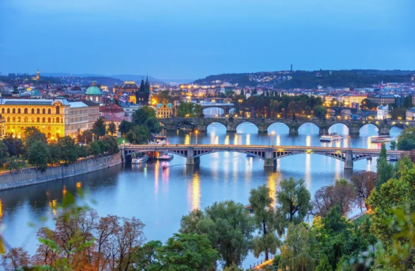 view-prague-by-night view-prague-by-night