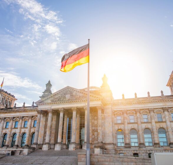 view-famous-reichtag-parliament-building-with-flag-morning-light-berlin-city