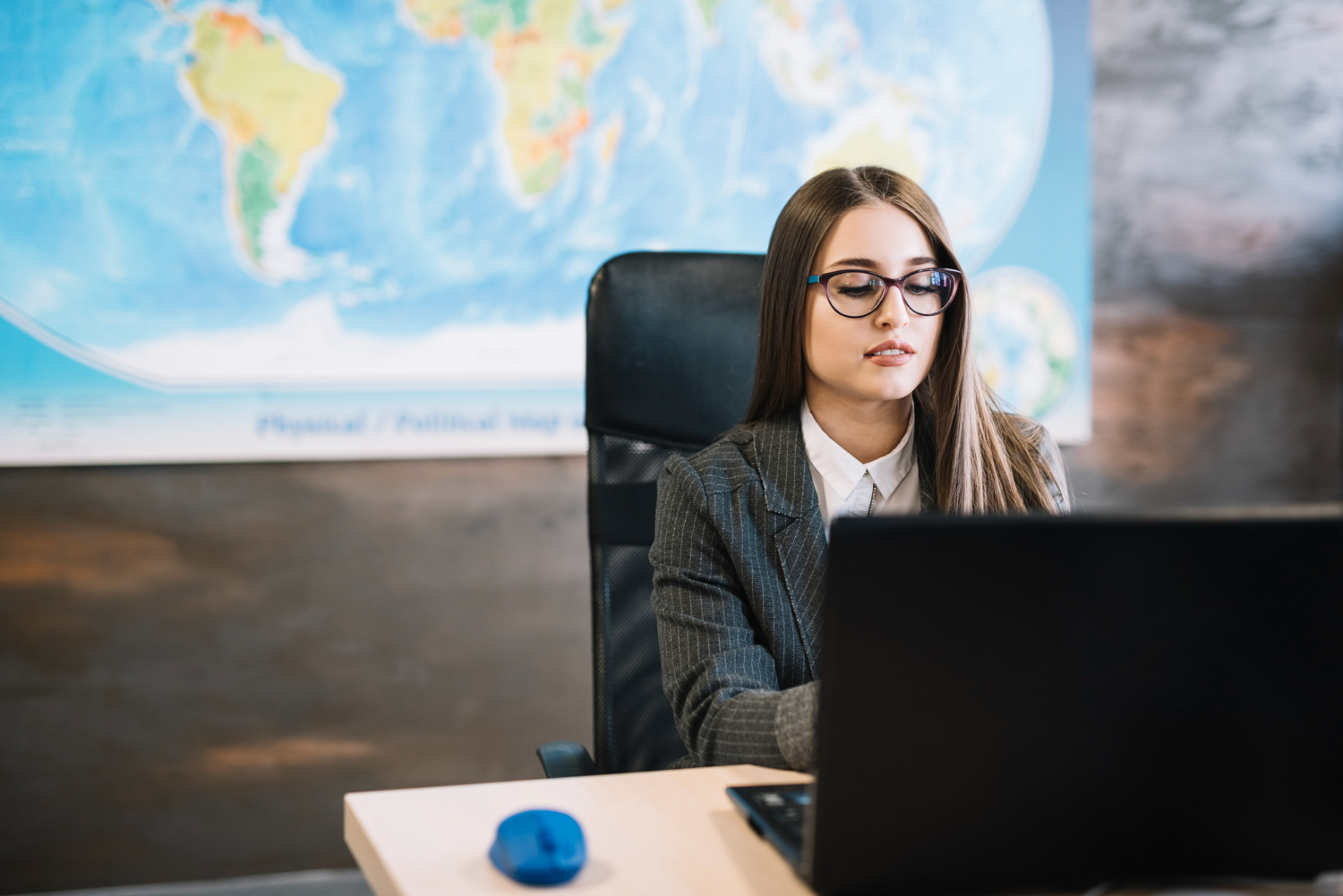 Study Abroad Consultant in Delhi NCR